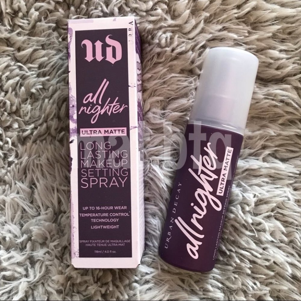 Urban Decay All Nighter Ultra Matte Setting Spray